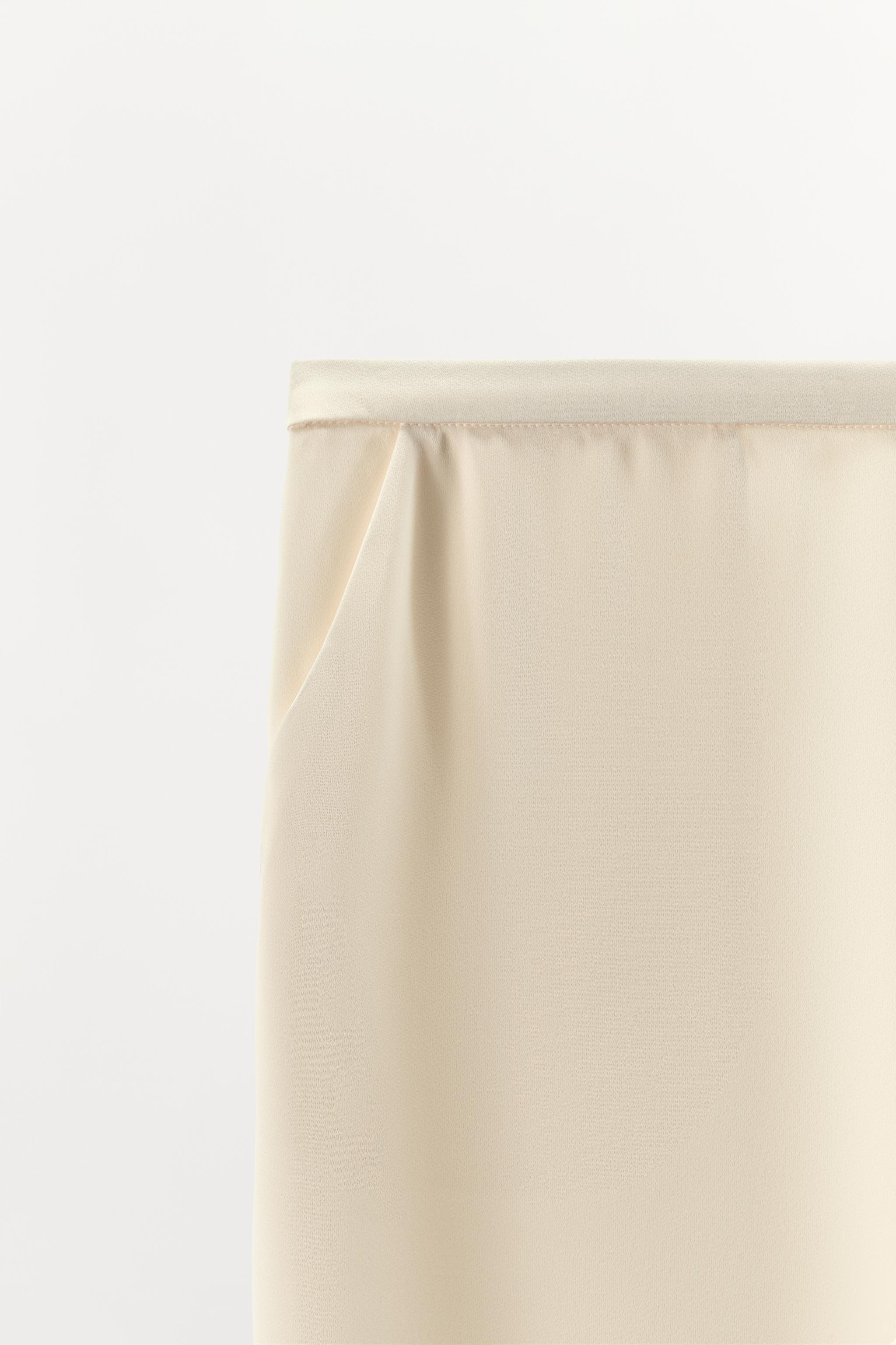 SATIN EFFECT LACE PANTS